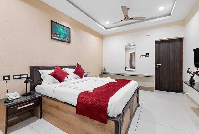 1 x Standard room (A/C)